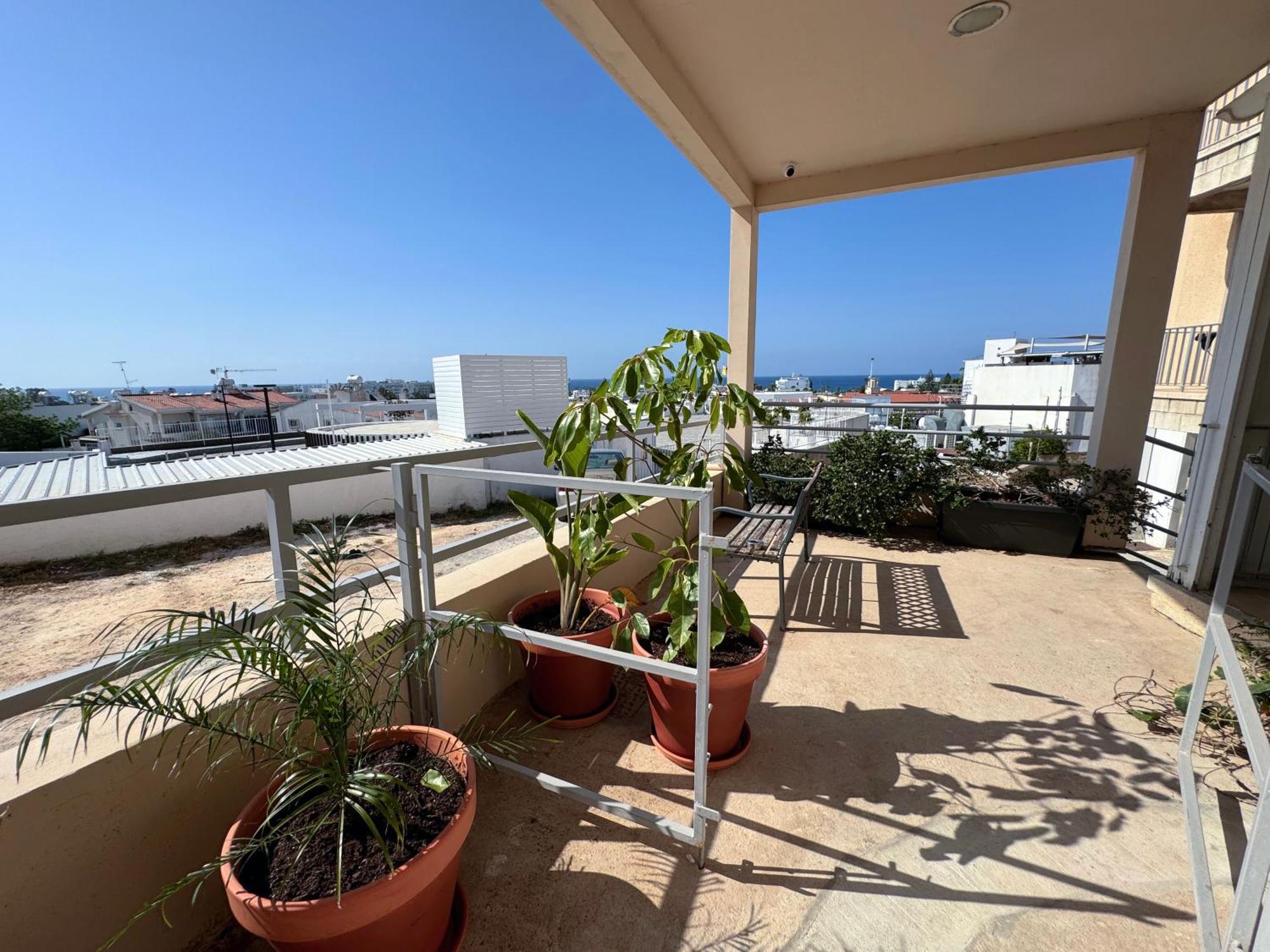 Topikos Apartments Айя-Напа Екстер'єр фото