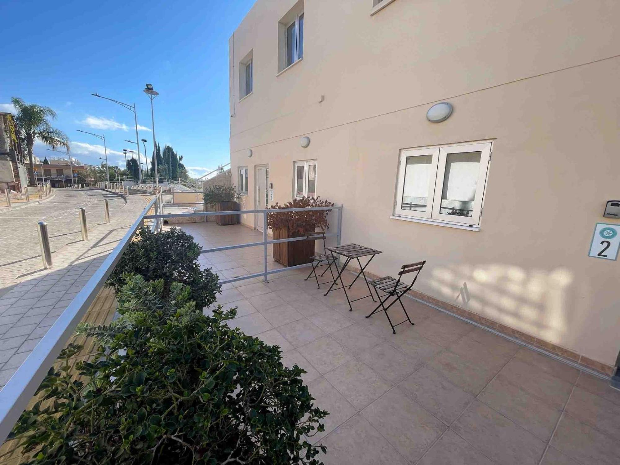 Topikos Apartments Айя-Напа Екстер'єр фото