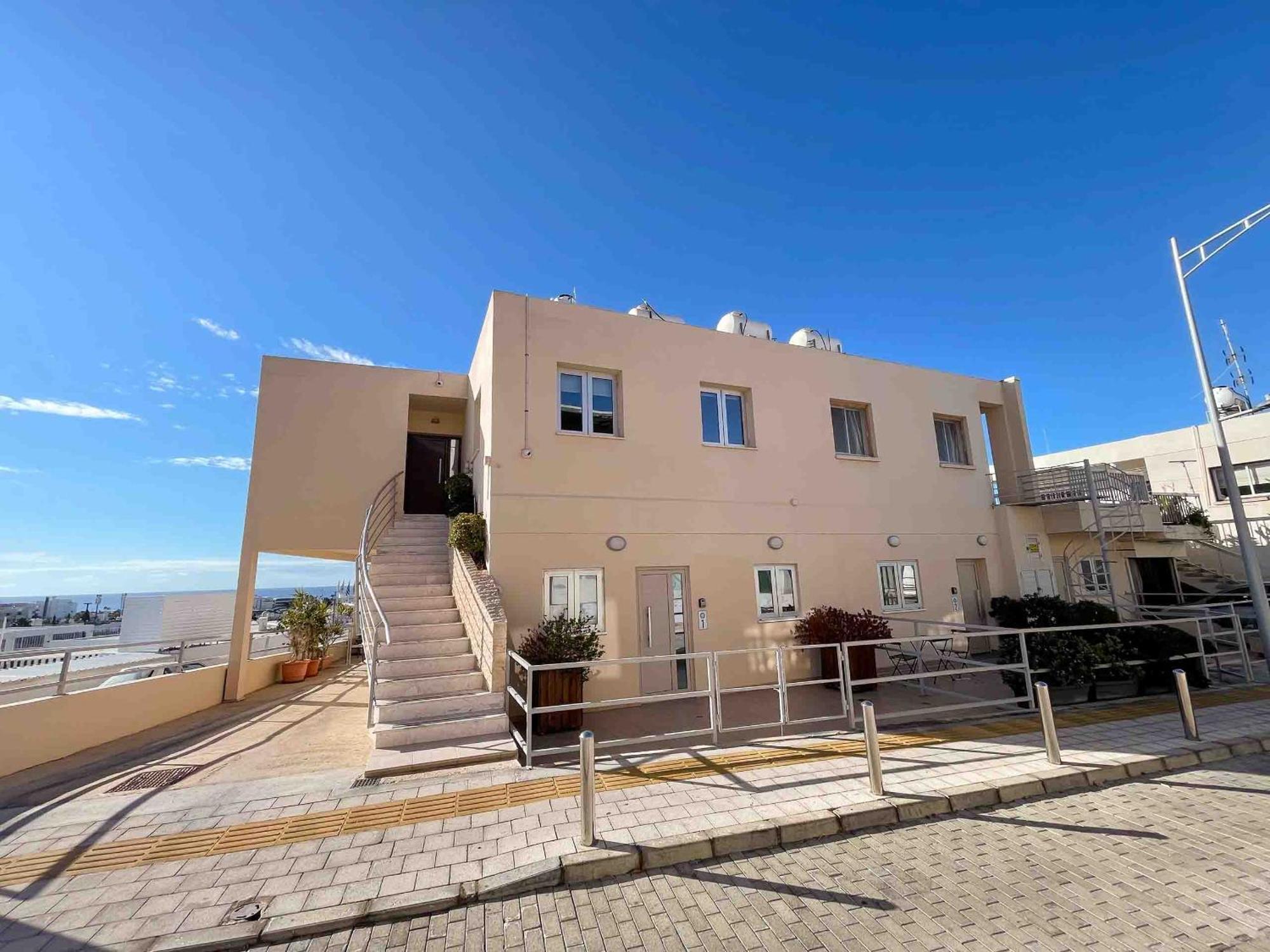 Topikos Apartments Айя-Напа Екстер'єр фото