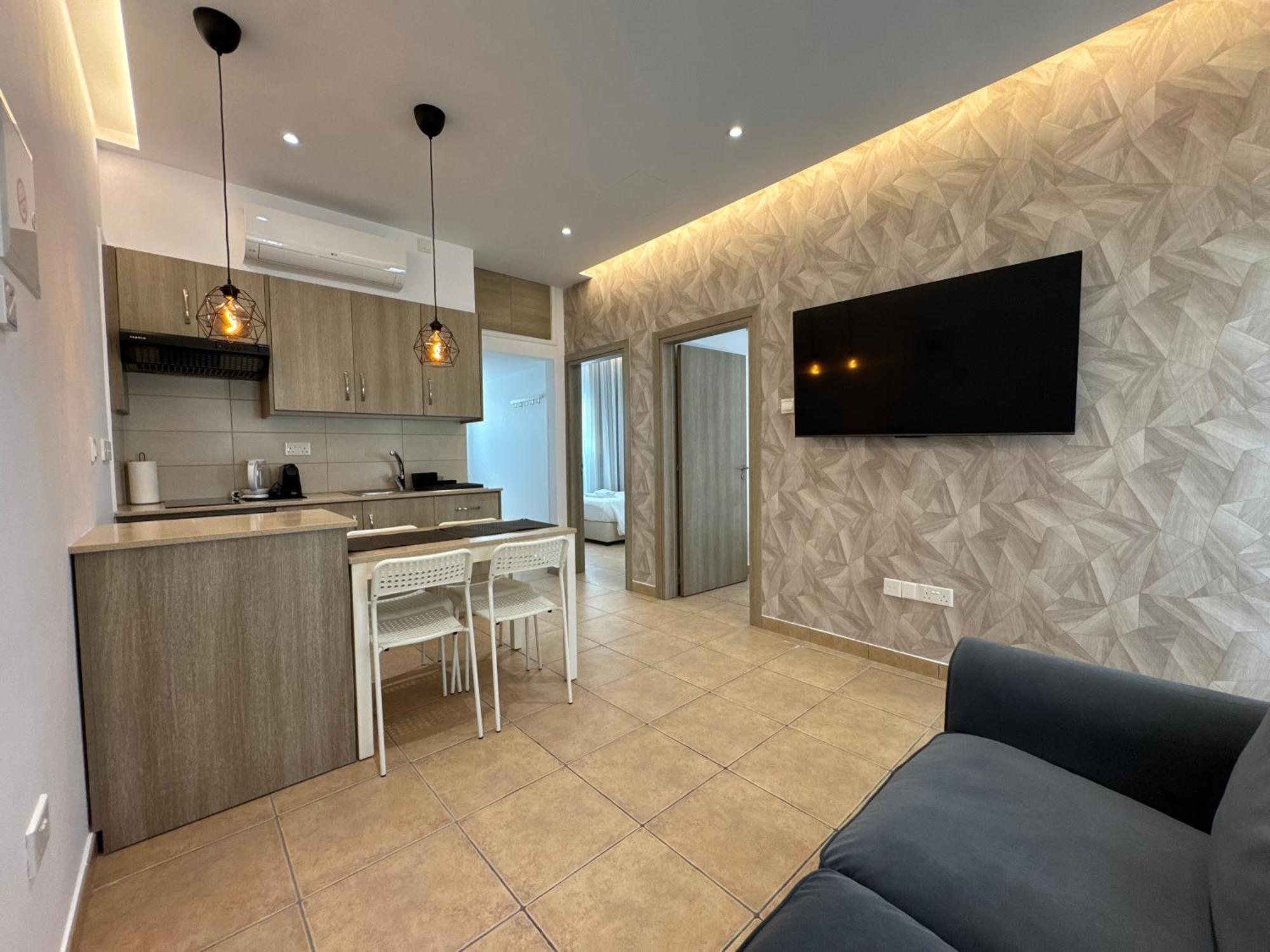 Topikos Apartments Айя-Напа Екстер'єр фото