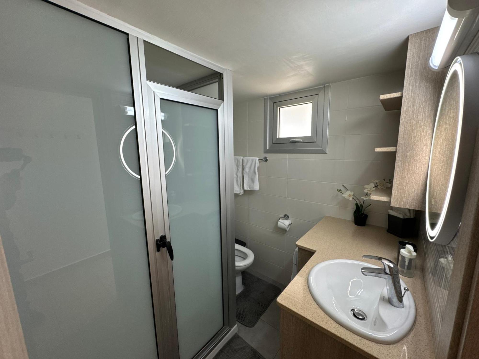 Topikos Apartments Айя-Напа Екстер'єр фото