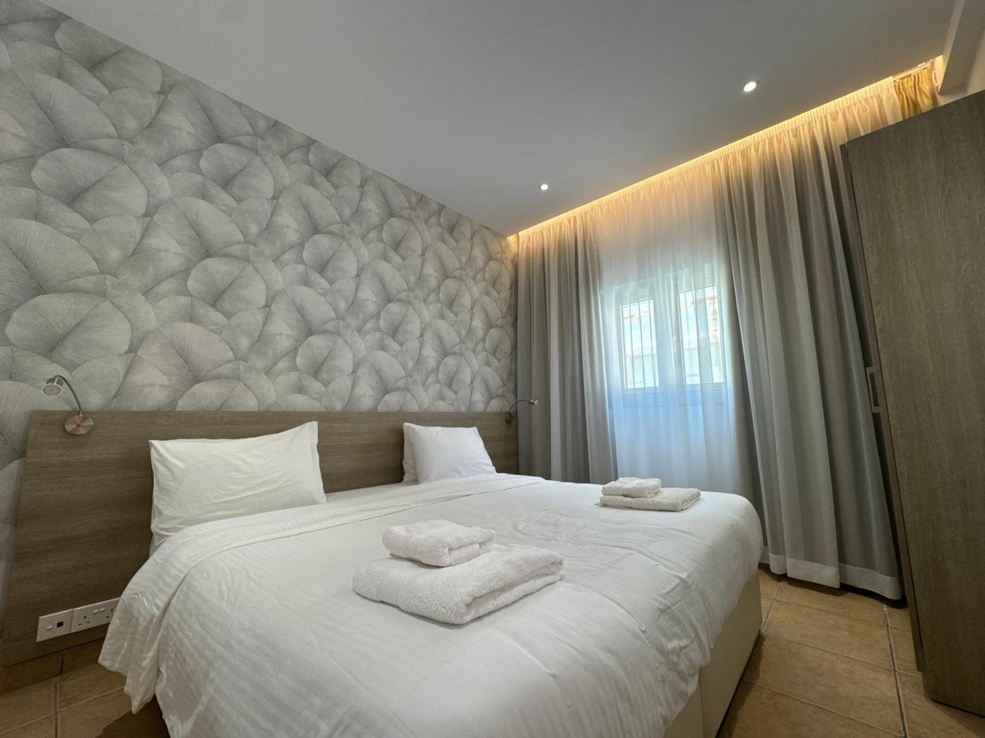 Topikos Apartments Айя-Напа Екстер'єр фото